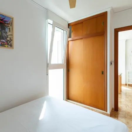 Apartamento Costa De Marfil Touriplaya A 200 Metros Del Mar Solo Familias Playa de Gandia Exterior foto